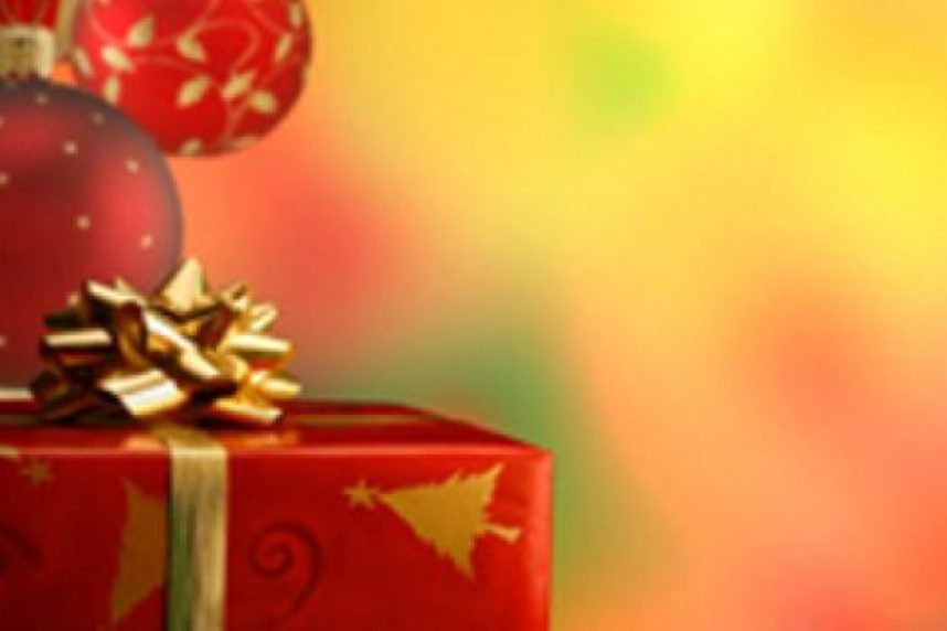 Noël au bureau : et si vous offriez un cadeau à votre collègue