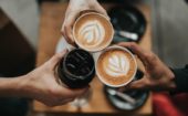 Déshydratant, le café?